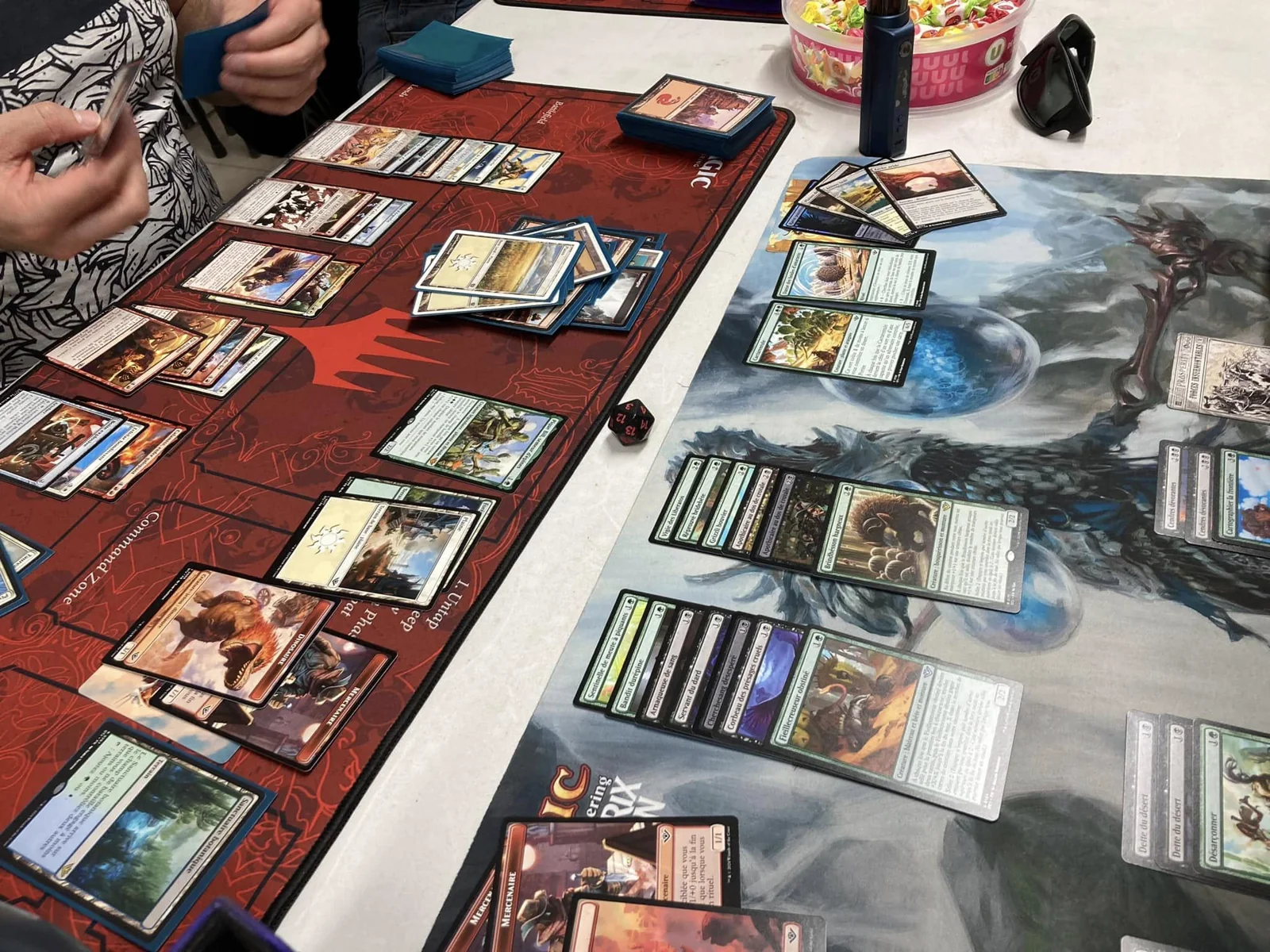 Partie de Magic The Gathering organisée par le Cercle des Joueurs Paresseux