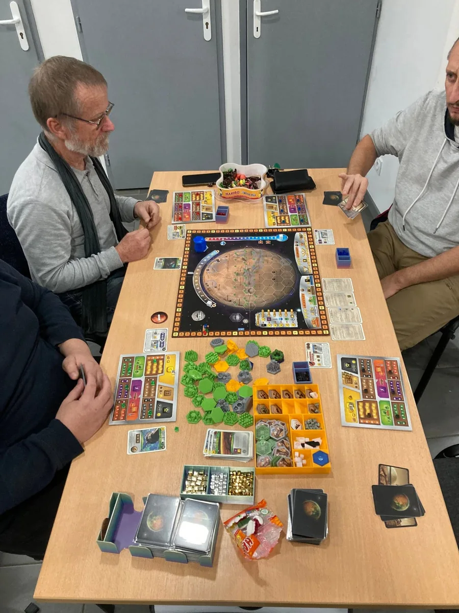 Table complète de Terraforming Mars au club